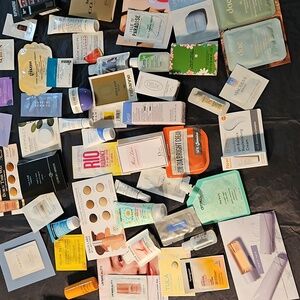Lot of 50 hair, makeup, skin & fragrance trial size & samples
